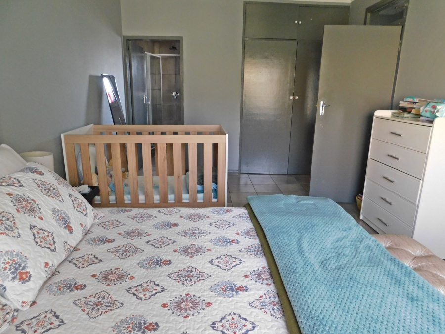 3 Bedroom Property for Sale in Mindalore Gauteng