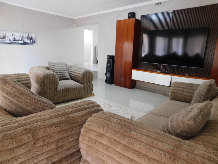 3 Bedroom Property for Sale in Mindalore Gauteng