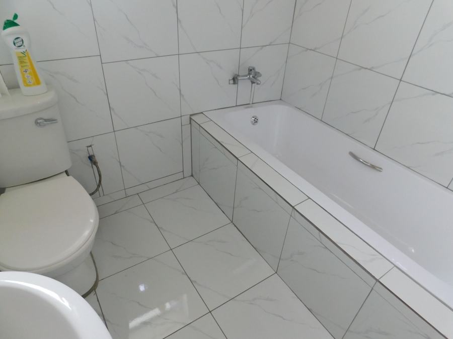 3 Bedroom Property for Sale in Mindalore Gauteng