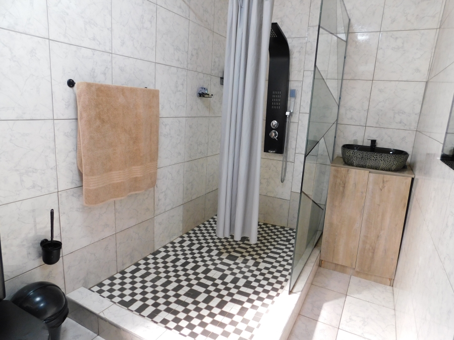 3 Bedroom Property for Sale in Mindalore Gauteng