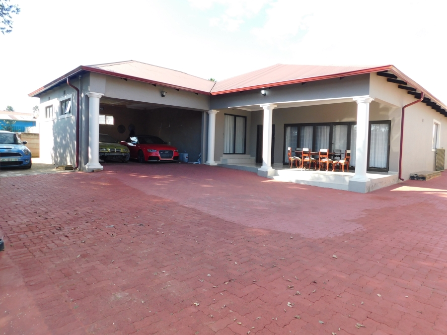 3 Bedroom Property for Sale in Mindalore Gauteng