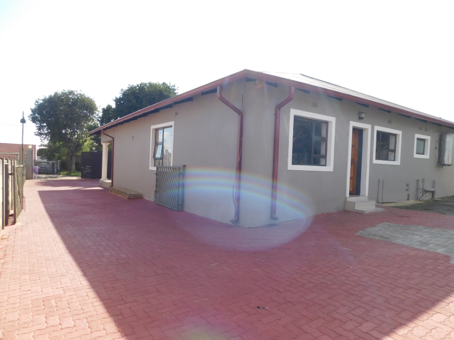 3 Bedroom Property for Sale in Mindalore Gauteng