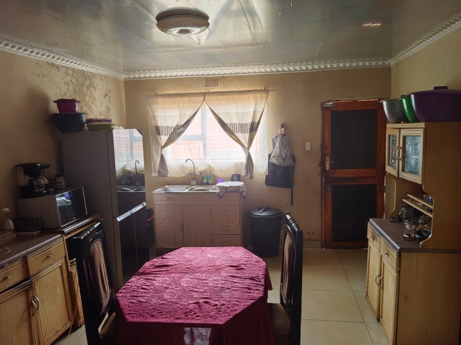 3 Bedroom Property for Sale in Simunye Gauteng