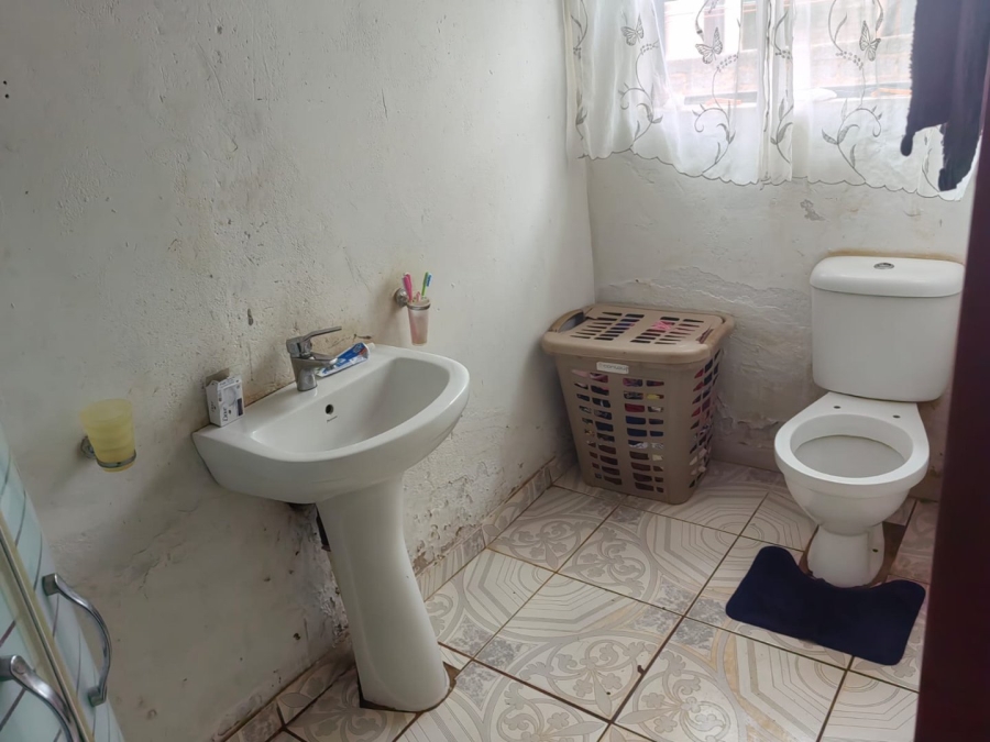 3 Bedroom Property for Sale in Simunye Gauteng