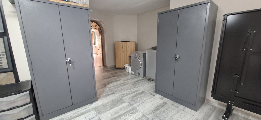 4 Bedroom Property for Sale in Noordheuwel Gauteng