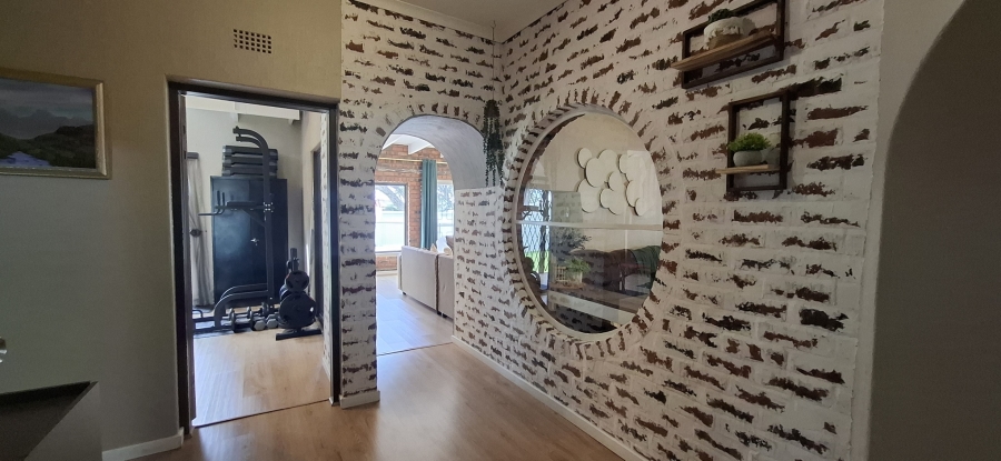 4 Bedroom Property for Sale in Noordheuwel Gauteng