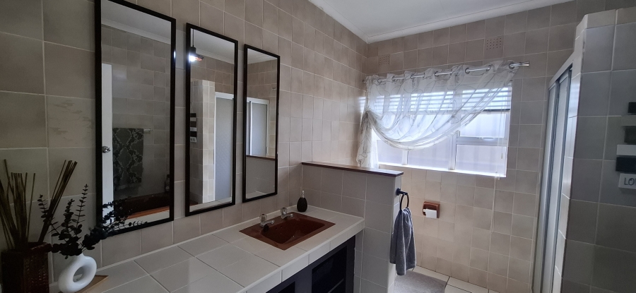 4 Bedroom Property for Sale in Noordheuwel Gauteng