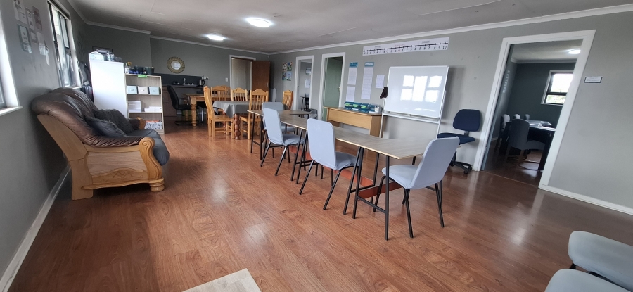 4 Bedroom Property for Sale in Noordheuwel Gauteng