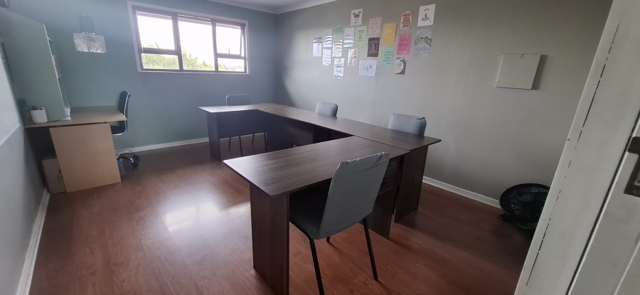 4 Bedroom Property for Sale in Noordheuwel Gauteng