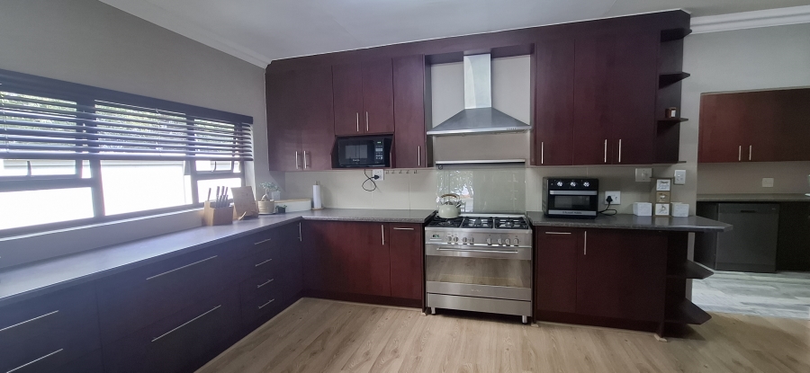 4 Bedroom Property for Sale in Noordheuwel Gauteng
