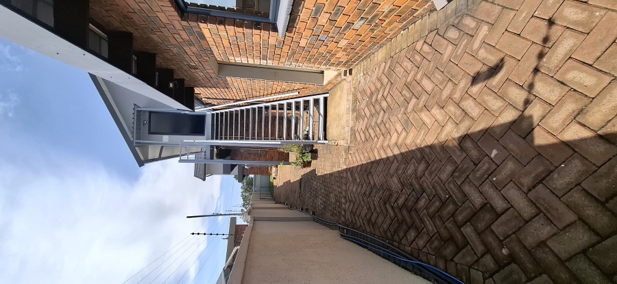 4 Bedroom Property for Sale in Noordheuwel Gauteng