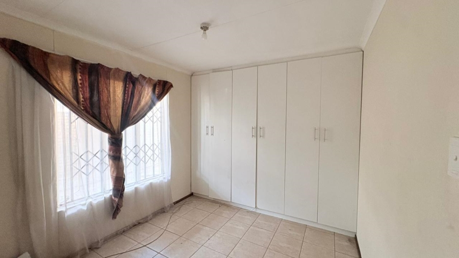 2 Bedroom Property for Sale in Zandspruit Gauteng