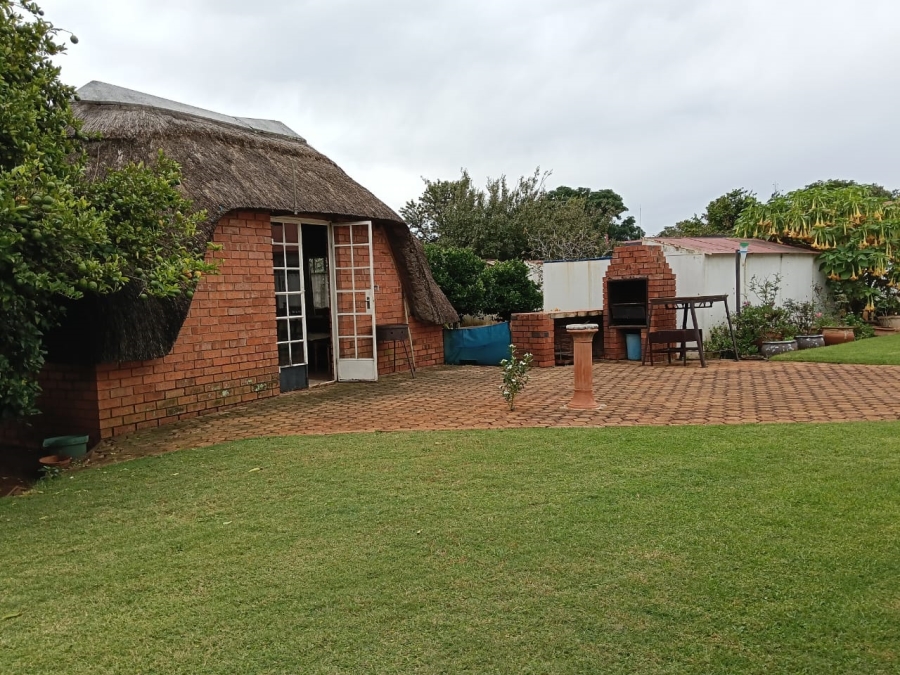 3 Bedroom Property for Sale in Westonaria Gauteng