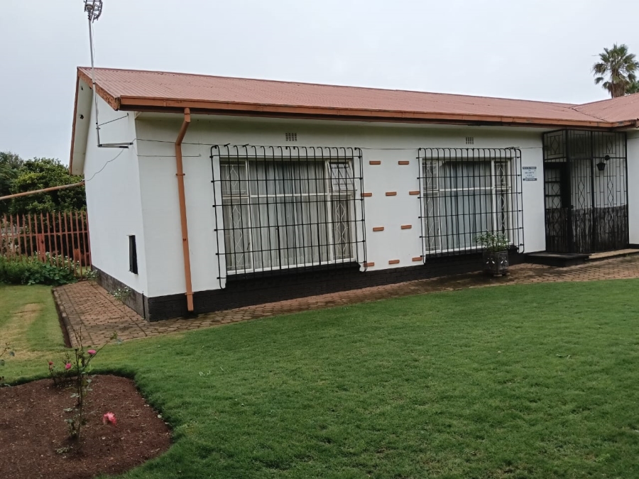 3 Bedroom Property for Sale in Westonaria Gauteng