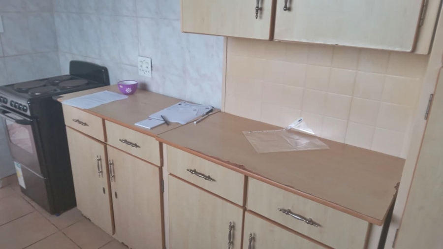 1 Bedroom Property for Sale in Witpoortjie Gauteng