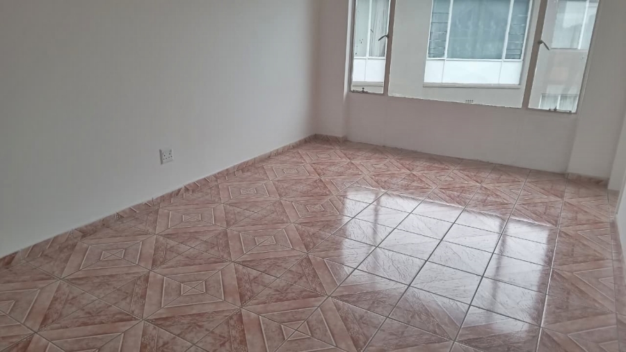 1 Bedroom Property for Sale in Witpoortjie Gauteng