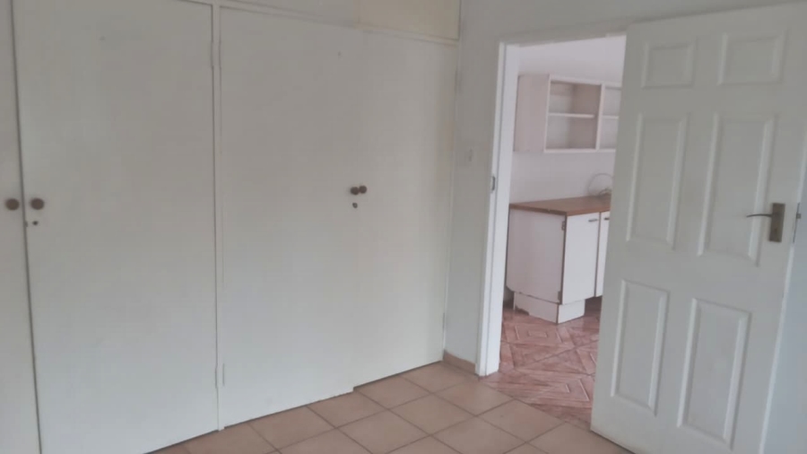 1 Bedroom Property for Sale in Witpoortjie Gauteng