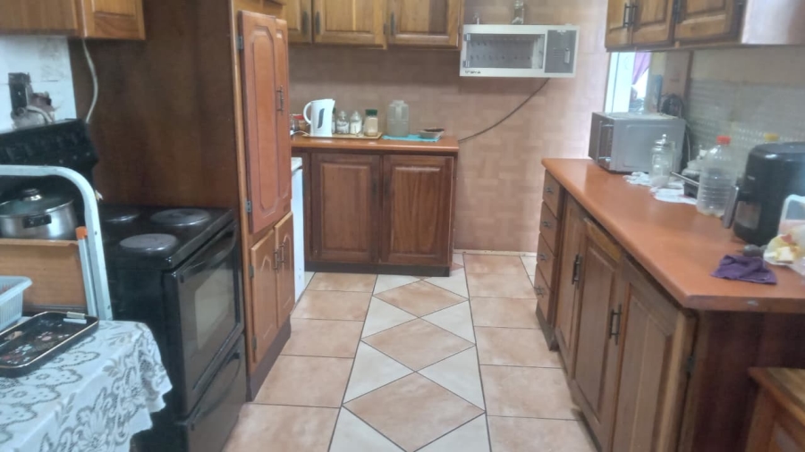 3 Bedroom Property for Sale in Witpoortjie Gauteng