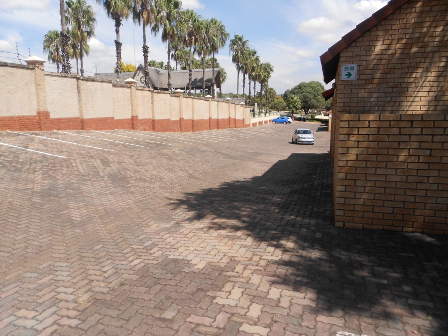 2 Bedroom Property for Sale in Mooikloof Ridge Gauteng