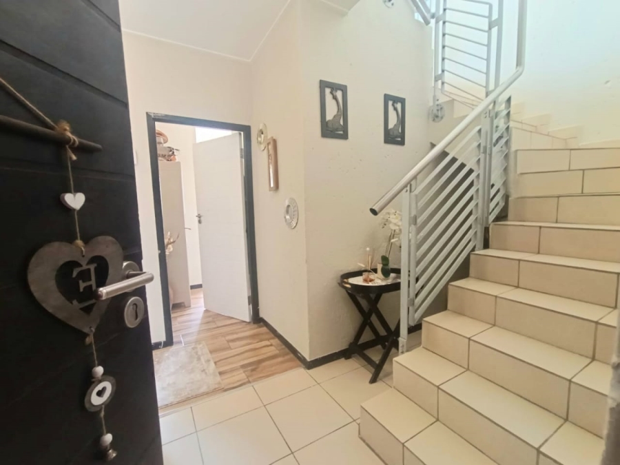 2 Bedroom Property for Sale in Jackal Creek Golf Estate Gauteng