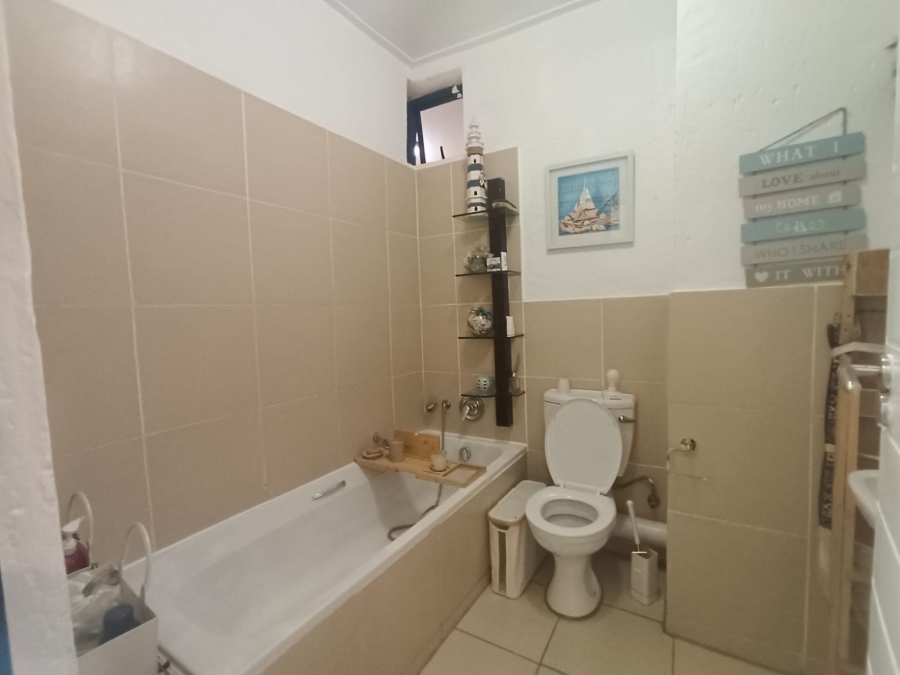 2 Bedroom Property for Sale in Jackal Creek Golf Estate Gauteng