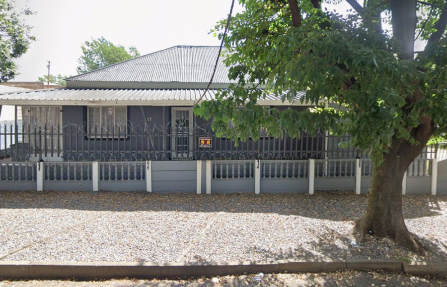 4 Bedroom Property for Sale in Randgate Gauteng