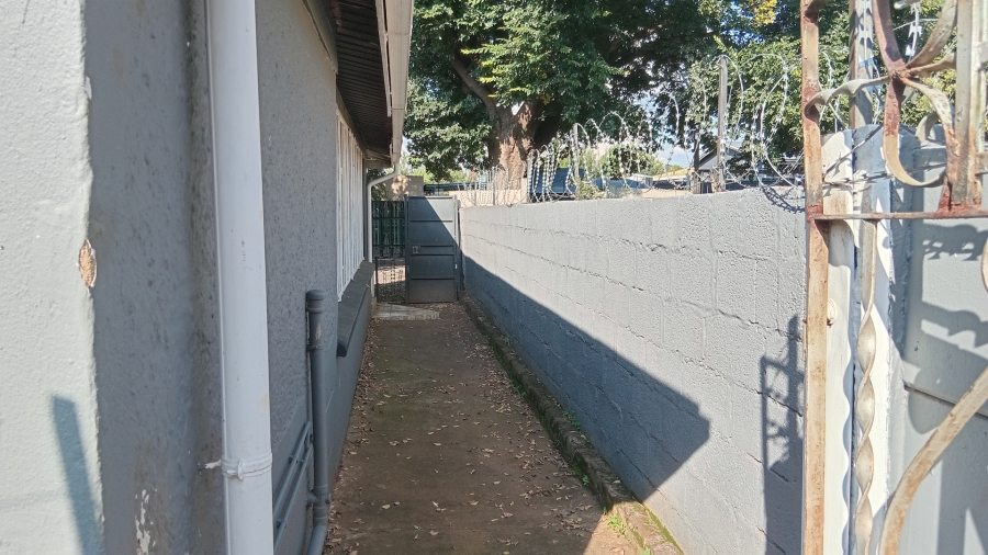 4 Bedroom Property for Sale in Randgate Gauteng
