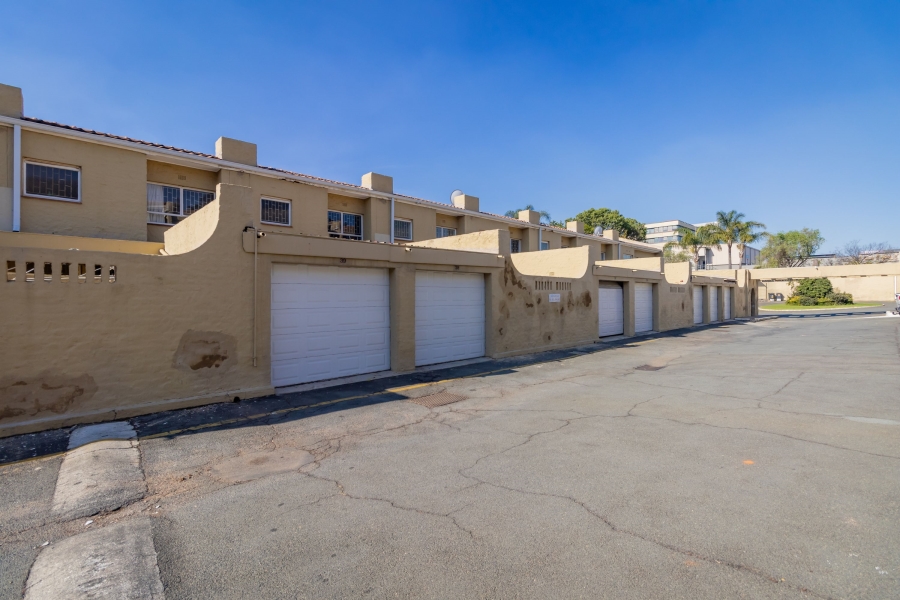 3 Bedroom Property for Sale in Blackheath Gauteng