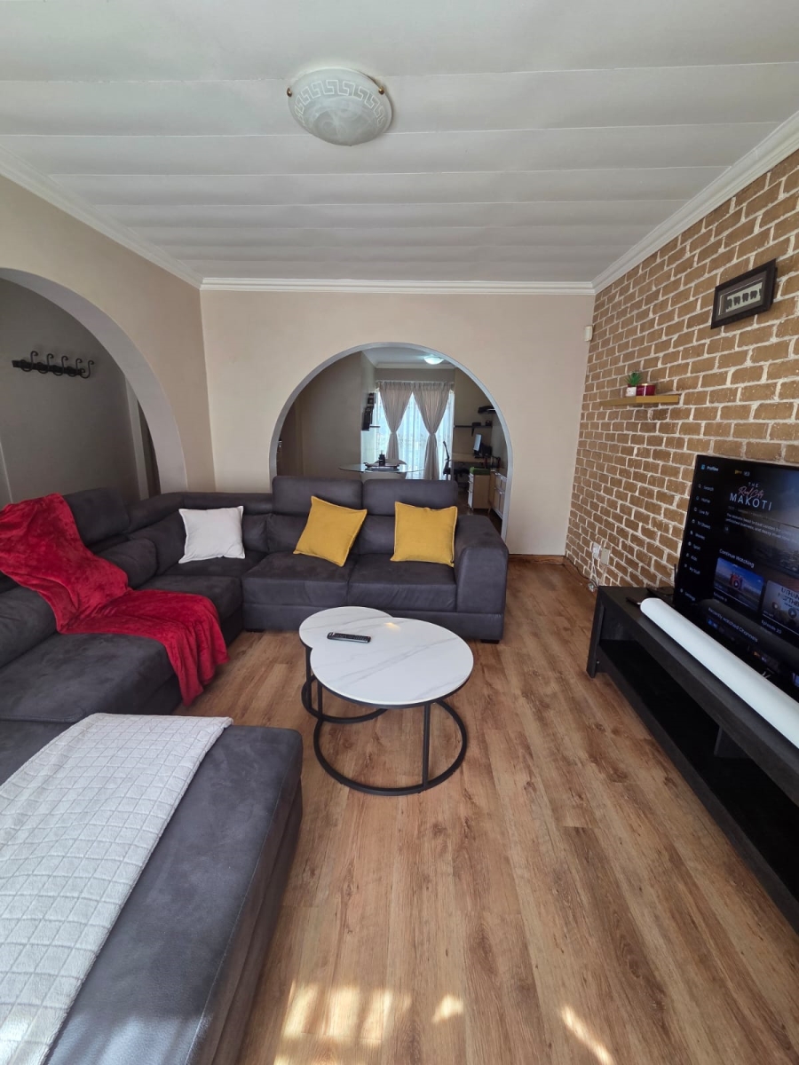 3 Bedroom Property for Sale in Quellerina Gauteng