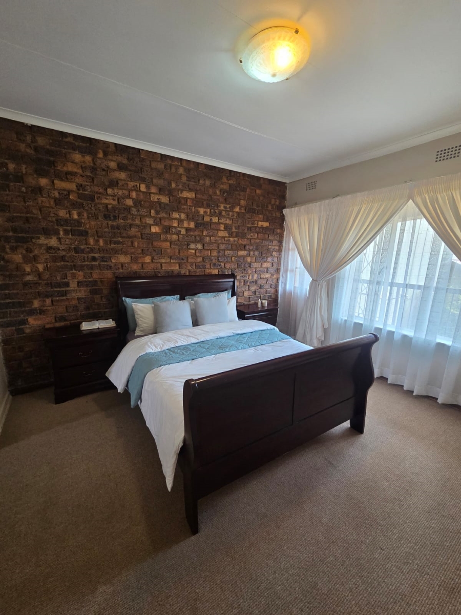 3 Bedroom Property for Sale in Quellerina Gauteng
