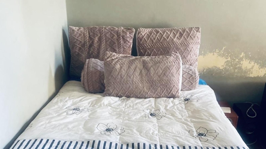 2 Bedroom Property for Sale in Hillbrow Gauteng