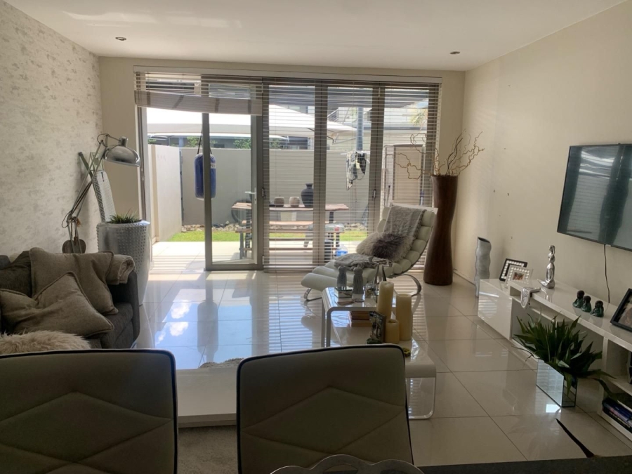 1 Bedroom Property for Sale in Morningside Gauteng