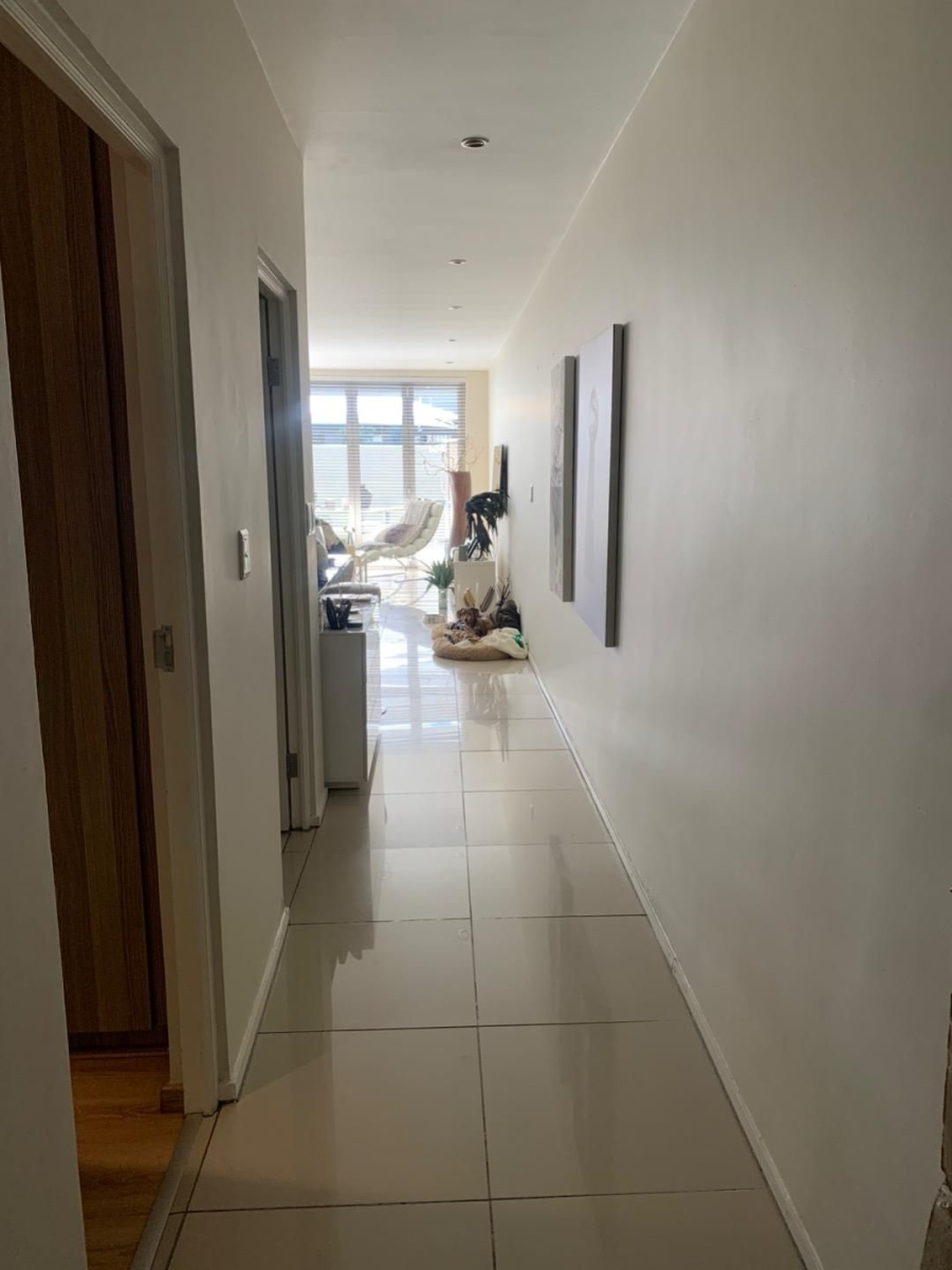 1 Bedroom Property for Sale in Morningside Gauteng