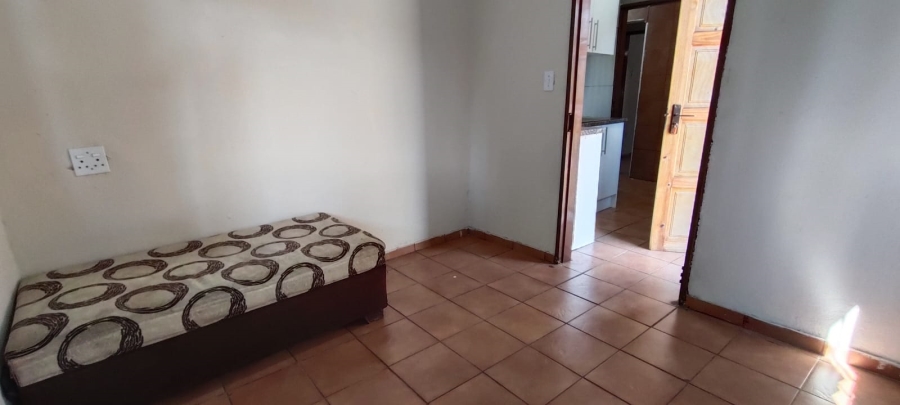 10 Bedroom Property for Sale in Oberholzer Gauteng