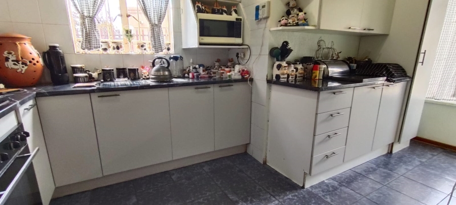 3 Bedroom Property for Sale in Westonaria Gauteng