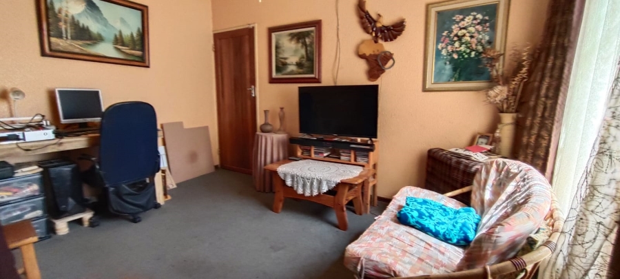3 Bedroom Property for Sale in Westonaria Gauteng