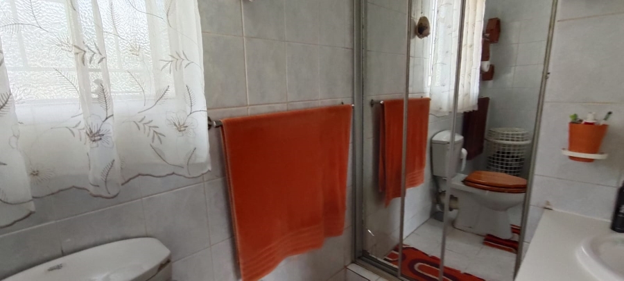 3 Bedroom Property for Sale in Westonaria Gauteng