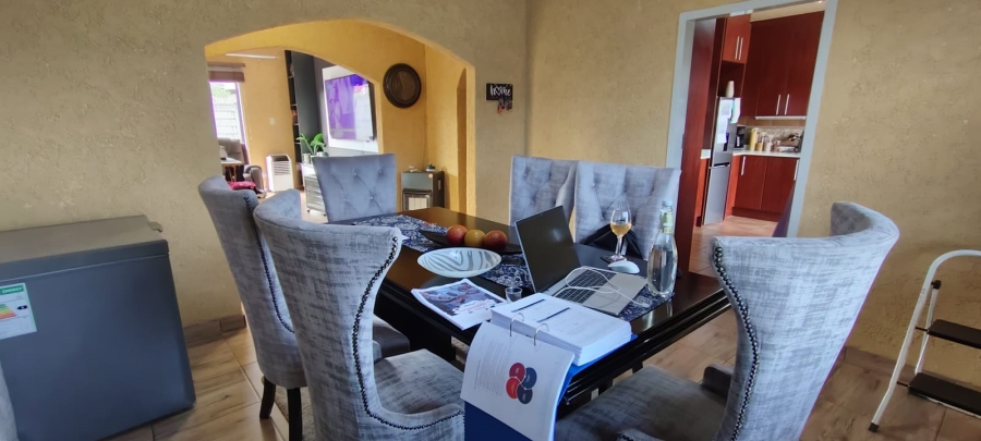 3 Bedroom Property for Sale in Hillshaven Gauteng
