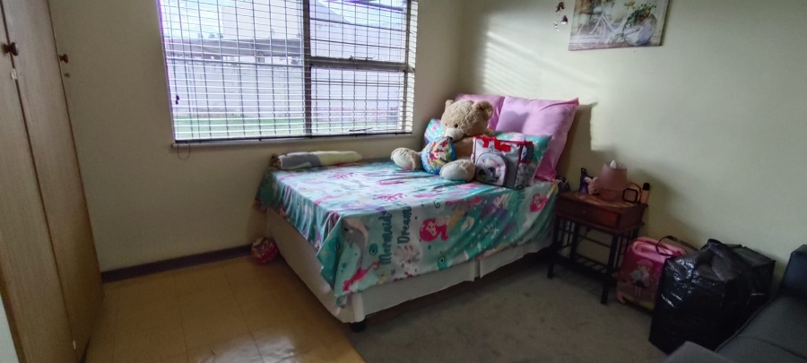 3 Bedroom Property for Sale in Hillshaven Gauteng