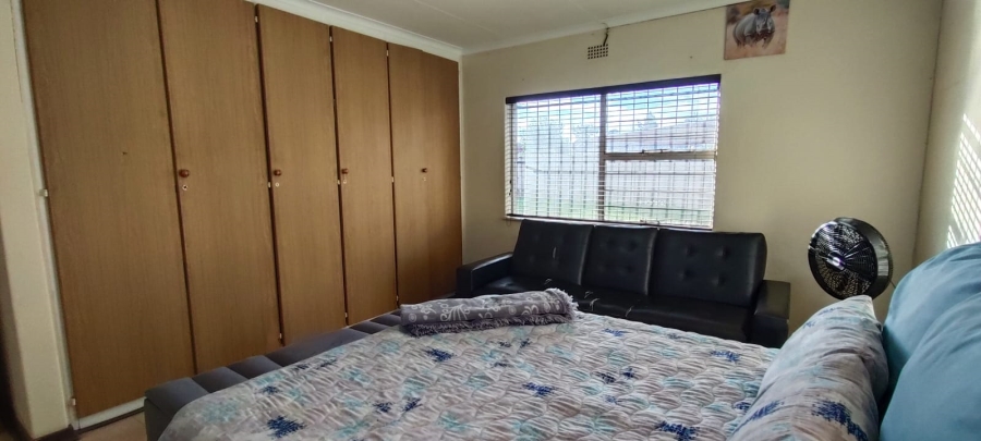 3 Bedroom Property for Sale in Hillshaven Gauteng