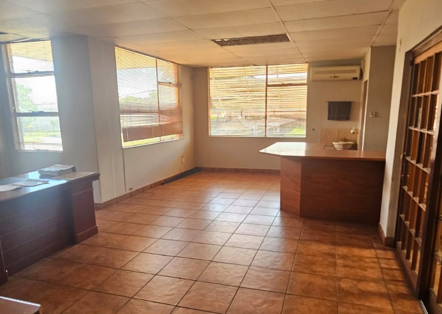 To Let Commercial Property for Rent in Duncanville Gauteng
