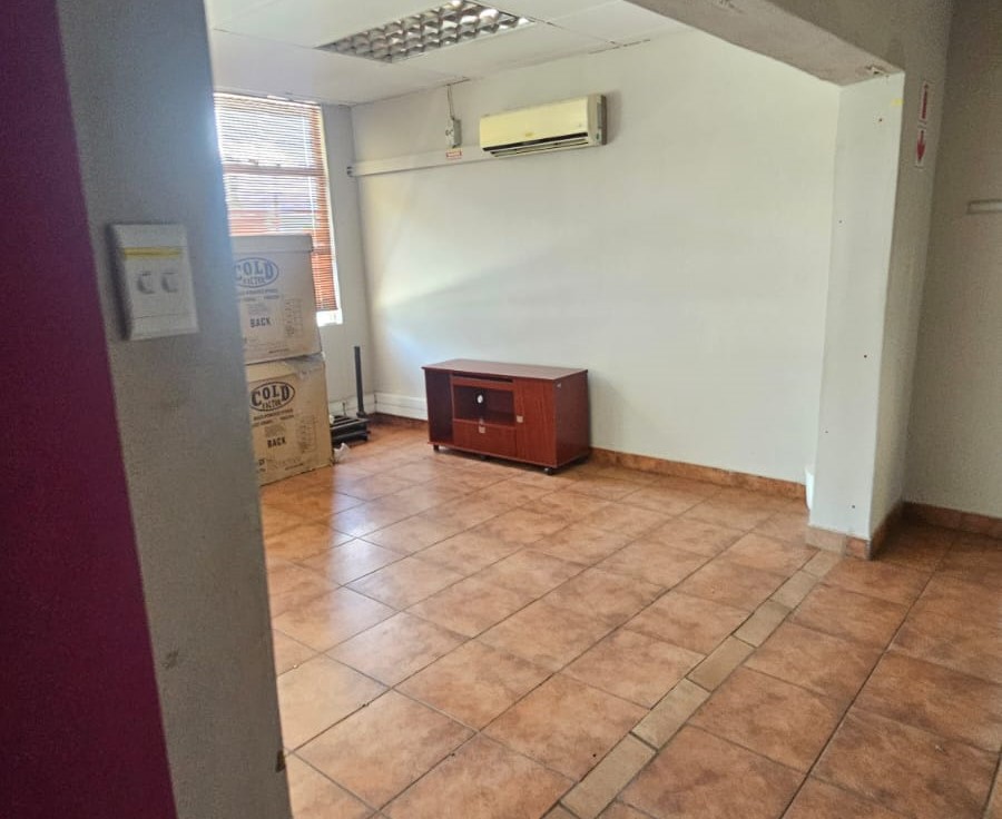 To Let Commercial Property for Rent in Duncanville Gauteng
