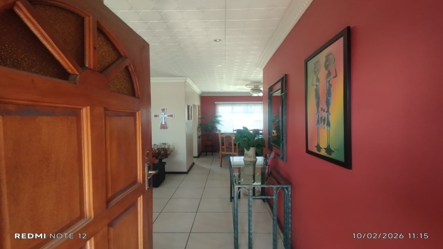 3 Bedroom Property for Sale in Vanderbijlpark SE 6 Gauteng