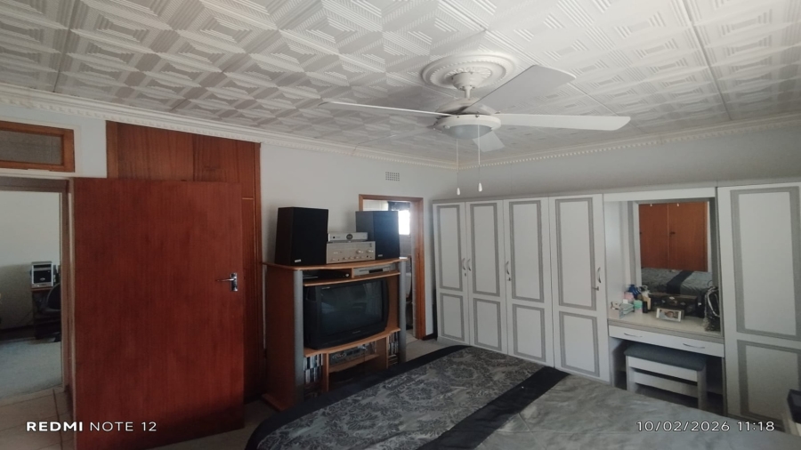 3 Bedroom Property for Sale in Vanderbijlpark SE 6 Gauteng