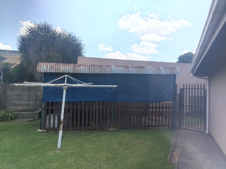 3 Bedroom Property for Sale in Vanderbijlpark SE 6 Gauteng