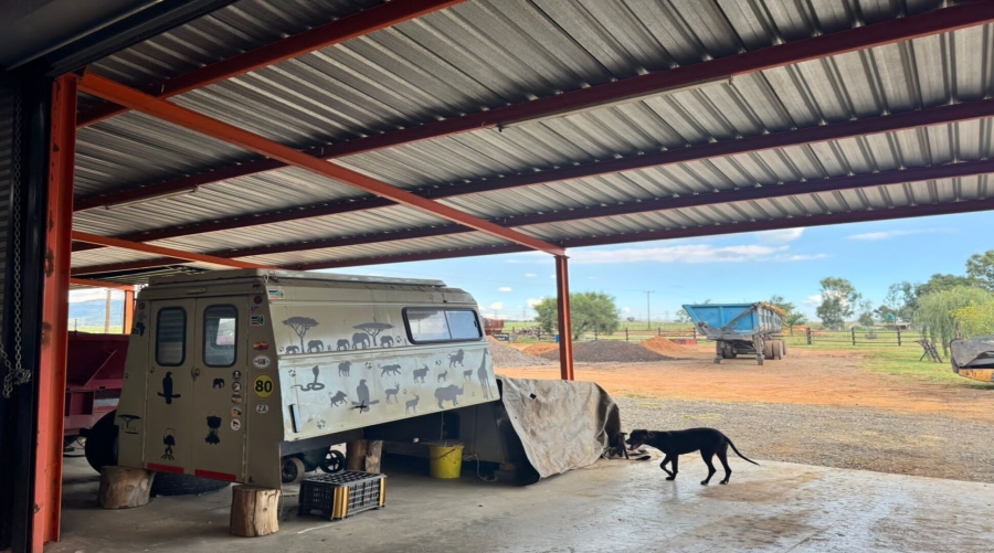 4 Bedroom Property for Sale in Agricultural Holding 464 Gauteng