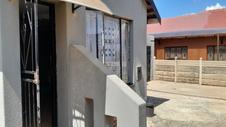 3 Bedroom Property for Sale in Sebokeng Zone 6 Gauteng
