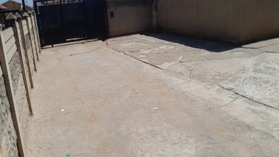 3 Bedroom Property for Sale in Sebokeng Zone 6 Gauteng