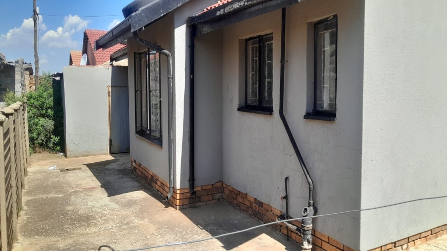 3 Bedroom Property for Sale in Sebokeng Zone 6 Gauteng