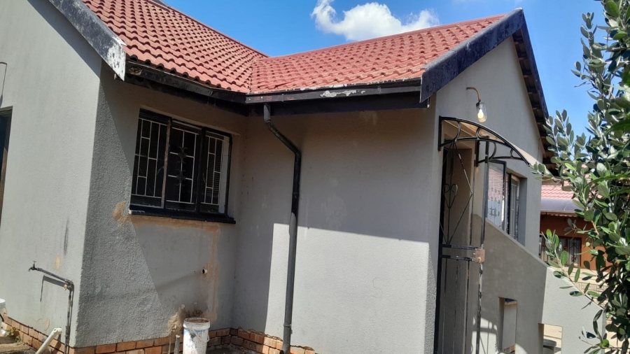 3 Bedroom Property for Sale in Sebokeng Zone 6 Gauteng